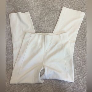 Lululemon Ribbed Softstreme Zip-Leg High-Rise Cropped Pants 25" inseam , Size 4